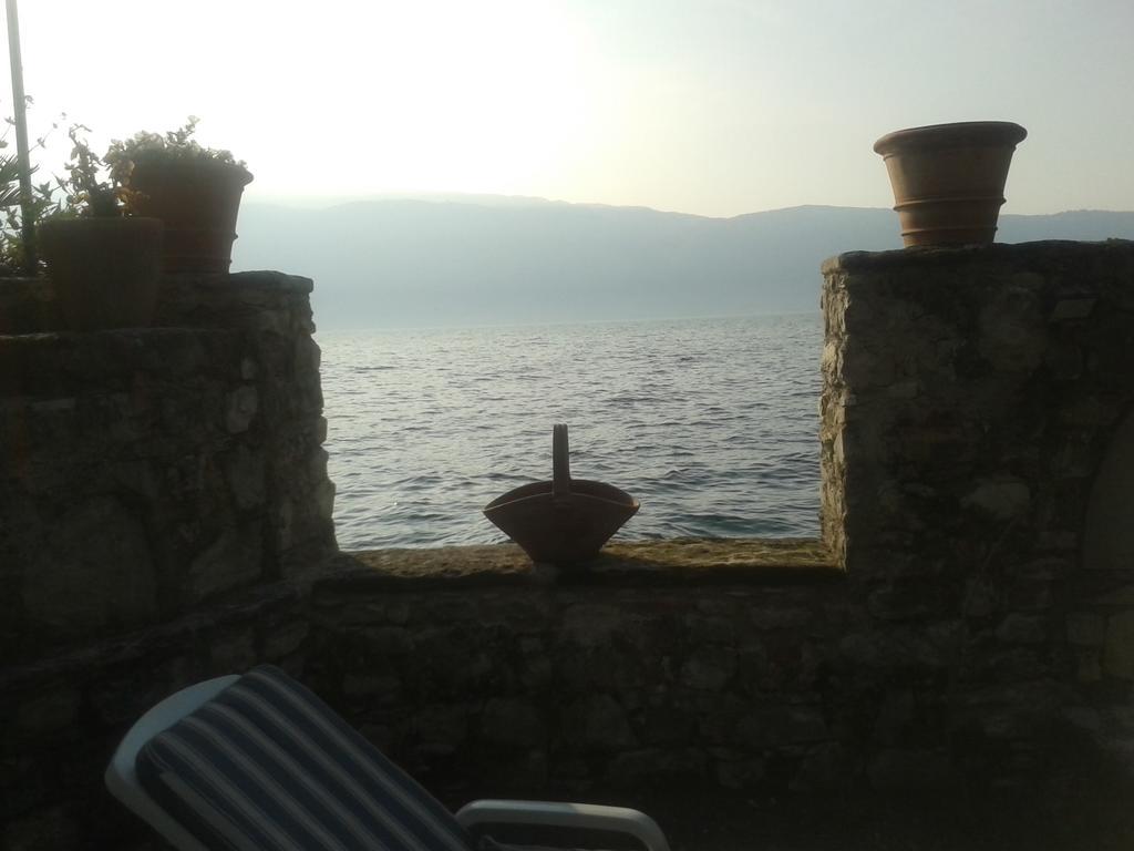 Villa Residence La Limonaia Gargnano Δωμάτιο φωτογραφία