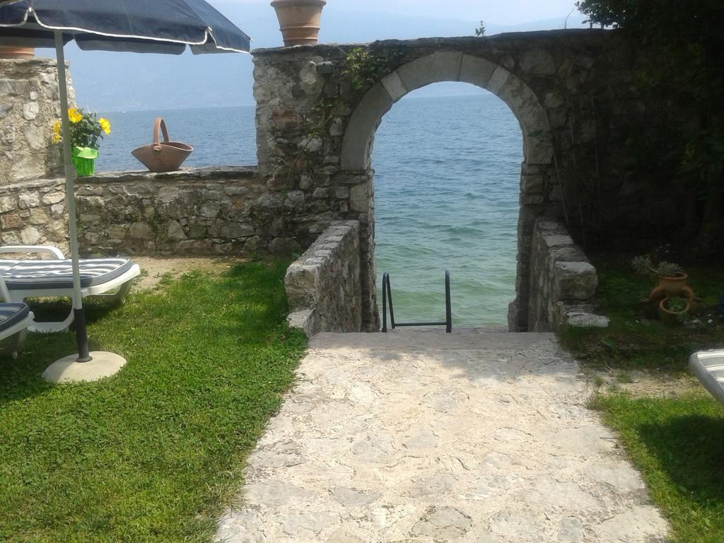 Villa Residence La Limonaia Gargnano Δωμάτιο φωτογραφία
