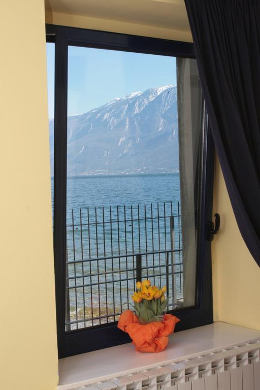 Villa Residence La Limonaia Gargnano Δωμάτιο φωτογραφία